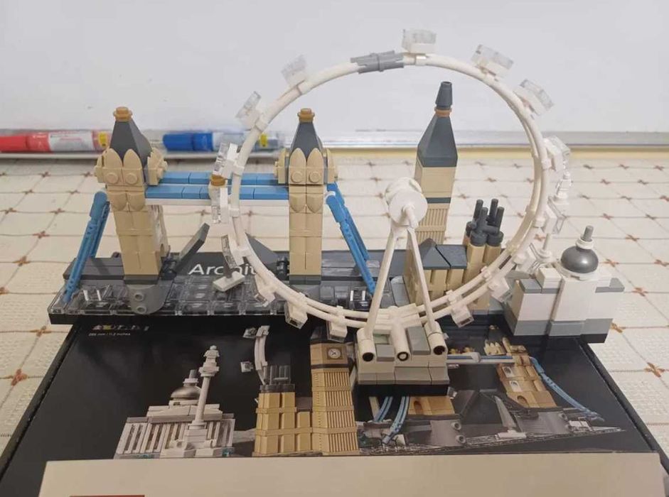 LEGO® Architecture – Londra 21034, 468 piese