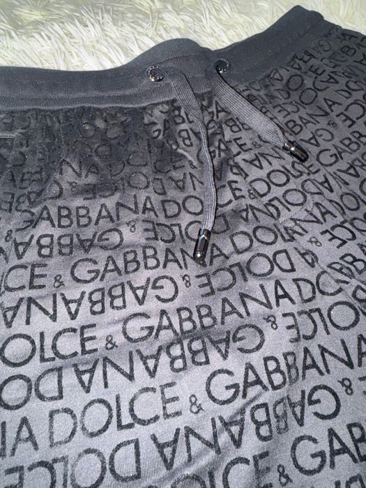 Pantaloni Dolce & Gabbana *NOU*