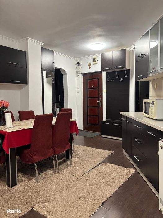 Ap 2 cam tip D et 1 Calea Aradului,renovat,mobilat,utilat,ocupabil — fotografia 1