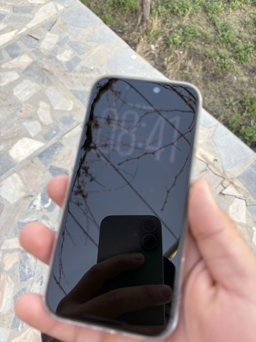 Iphone 15 pro sotiladi