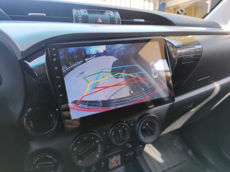 TOYOTA HILUX 2016-2022 - 10'' Андроид Навигация , 9324