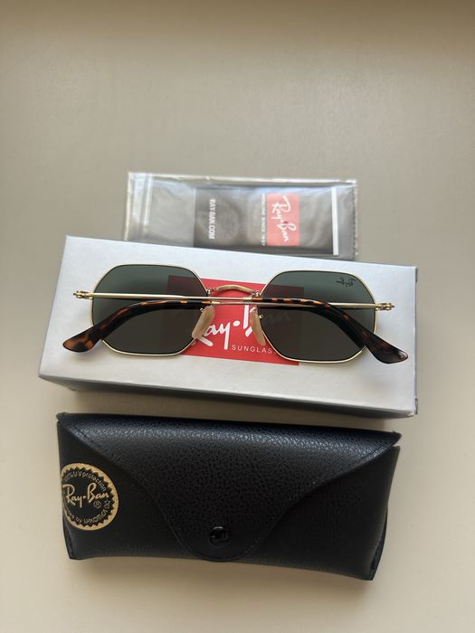 Чисто нови очила Ray Ban 3556