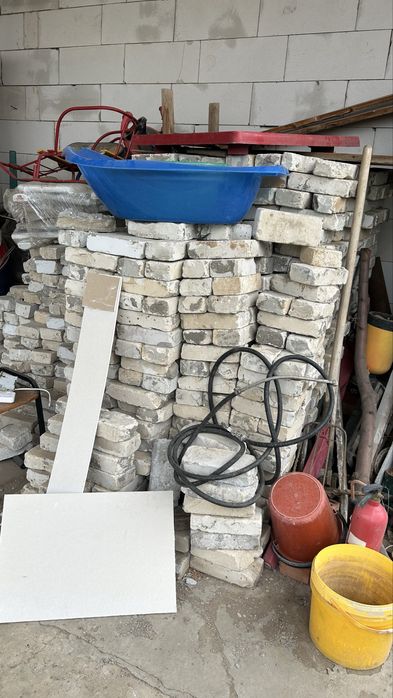 Б/у селикатные кирпичи, бесплатно