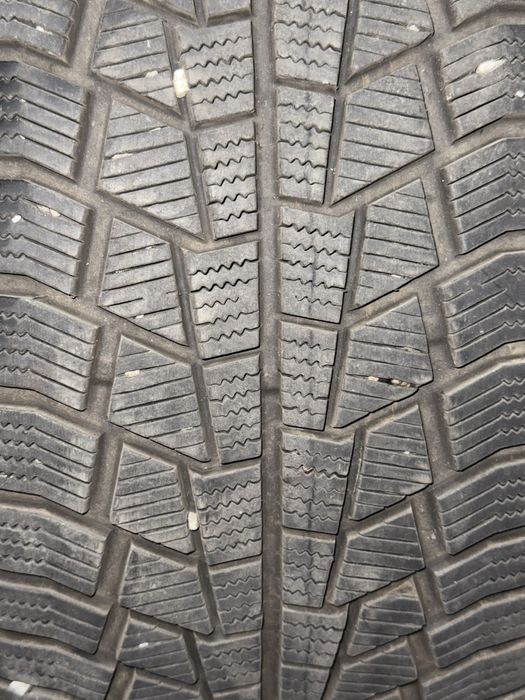 Cauciucuri 235/55/R17 iarna VIKING