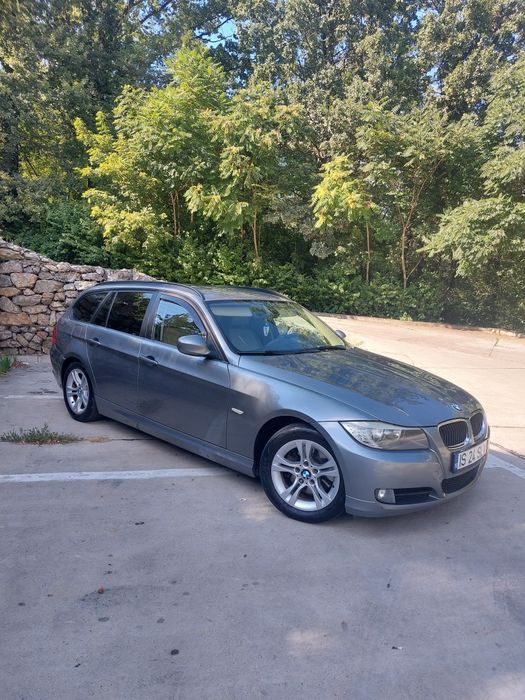 BMW  seria 3  E91  2010