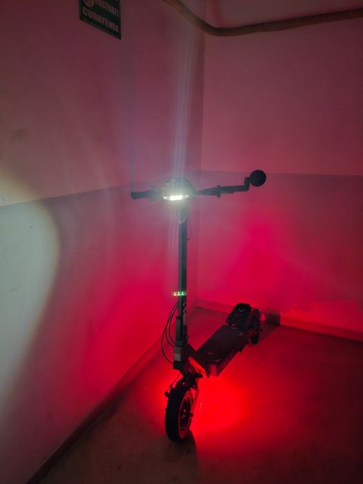 Vând Kukirin G2 2025 în stare IMPECABILĂ