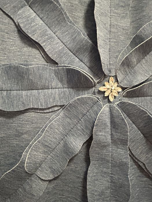 Bluza plover cu aplicatie