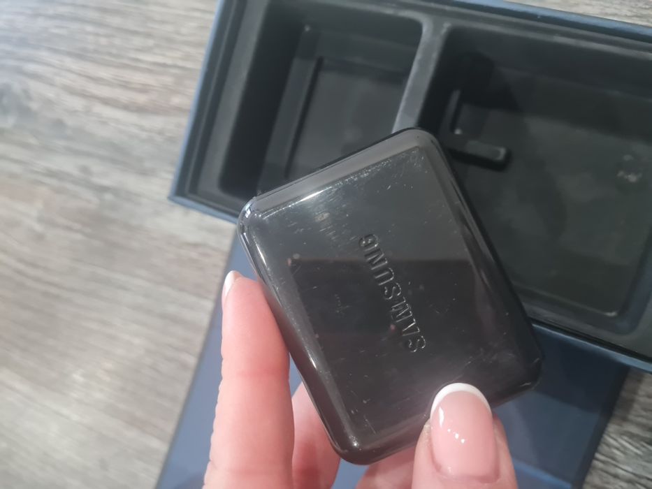 Кутия  за телефон Samsung Galaxy S7