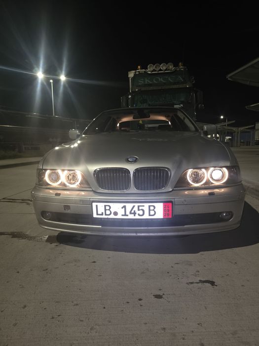 BMW 5 Series 0 — imagine 5
