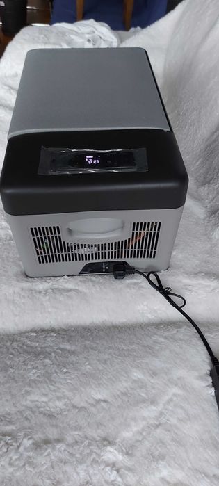 Компресорен хладилник за кола,камион,каравана