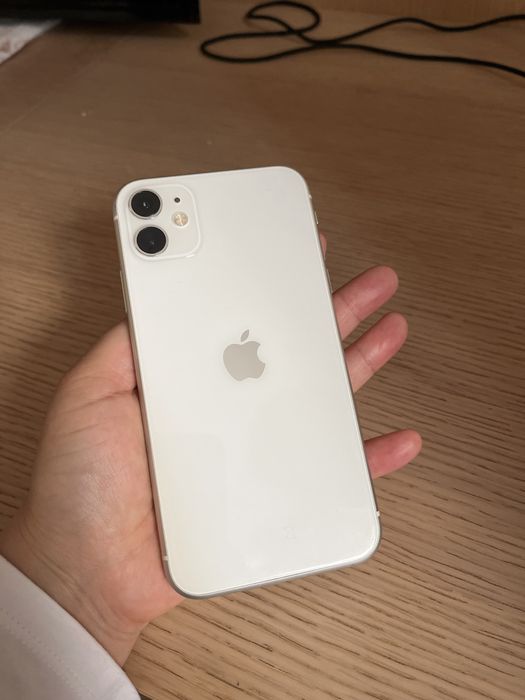 Iphone 11 акумлятор 76 64гб