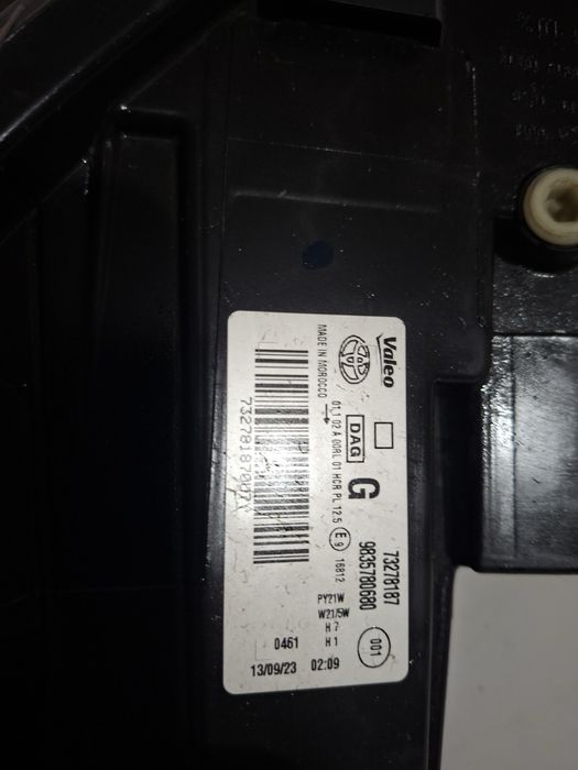 Ляв фар Toyota  Proace Verso 2024