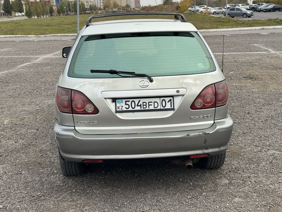 Продам Lexus RX300