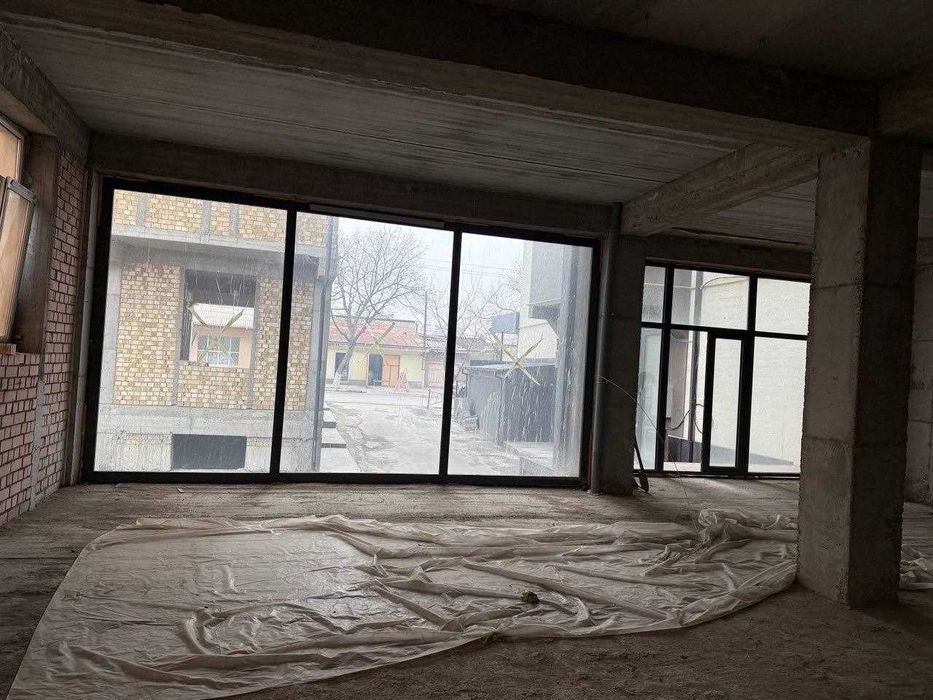 срочно продается магазин по офисе и другий  Ор-р рест." Мята Платинум"