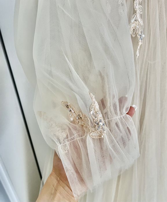 Rochie de mireasa marime 38 alb-crem