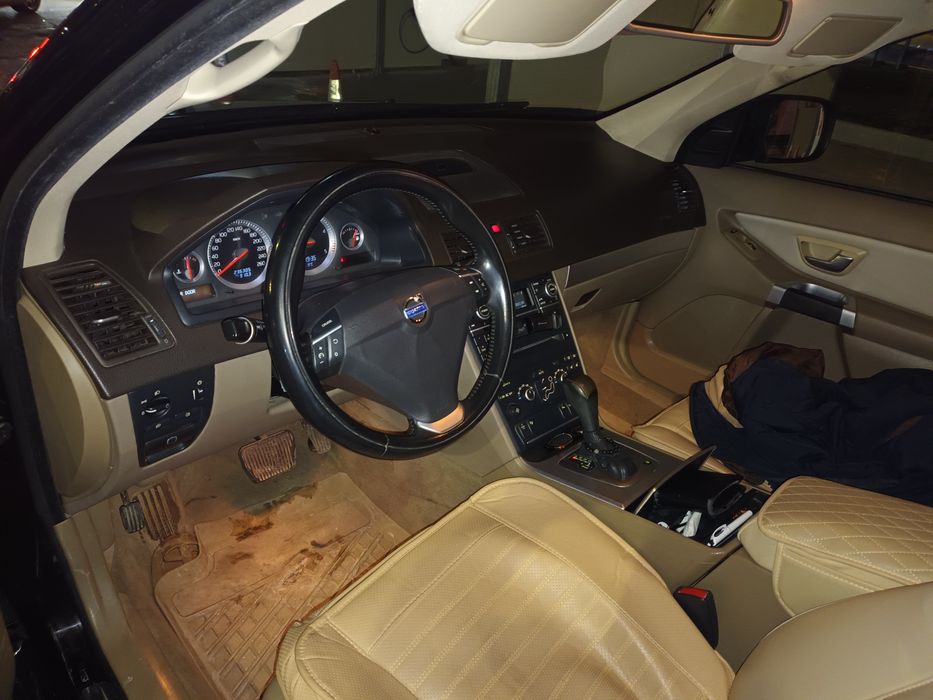VOLVO XC90 2012 — imagine 5