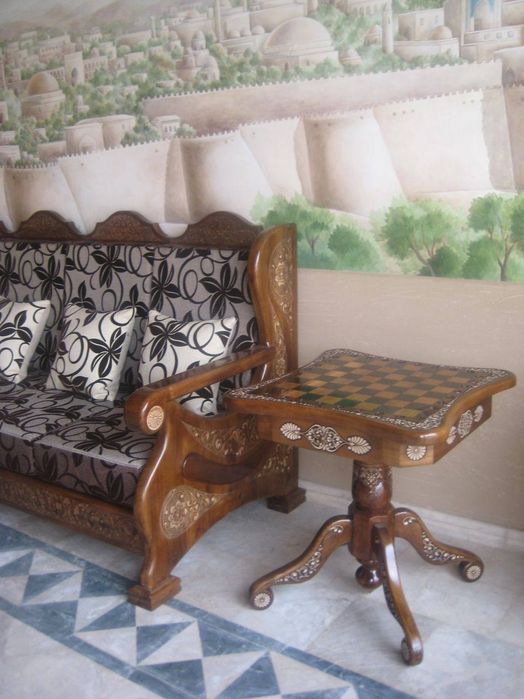 Jurnalni stol har xil turdagi