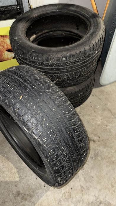 Продам шины зимние