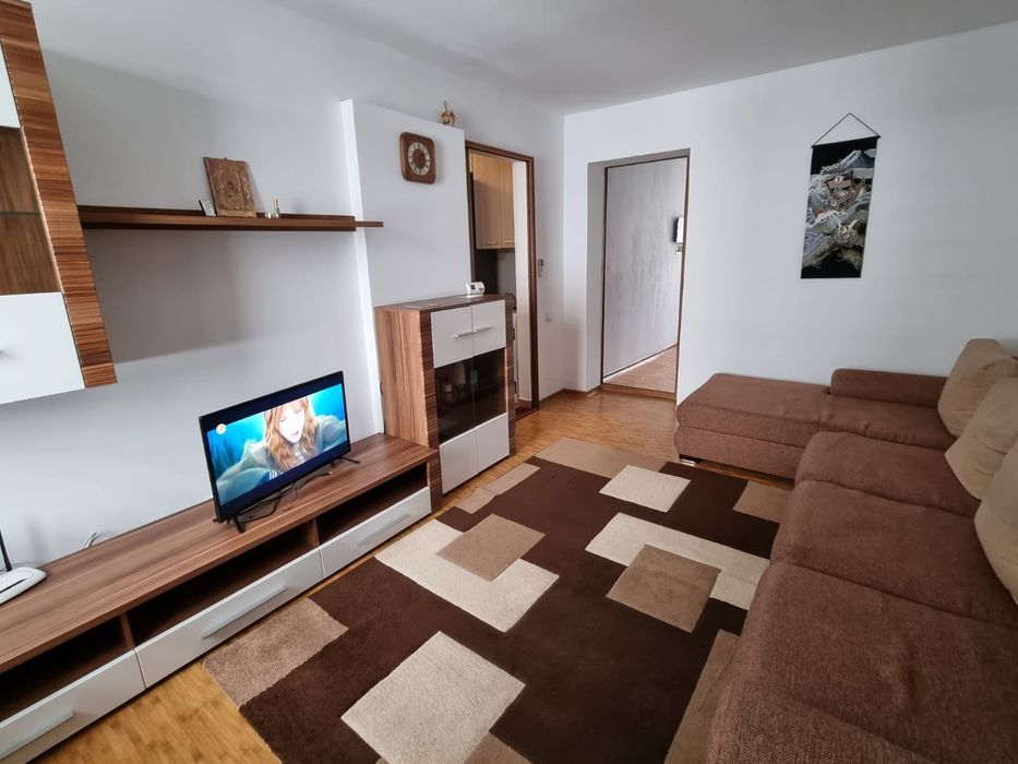 Închiriez apartament 2 camere  ultracentral