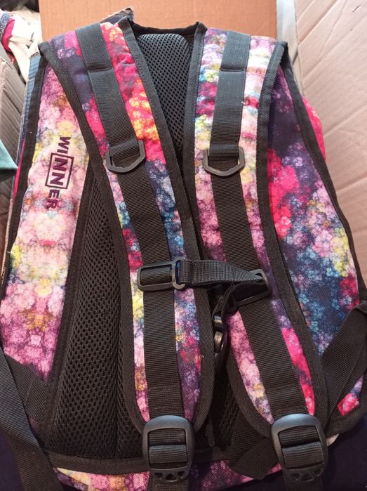 Портфель для школьницы