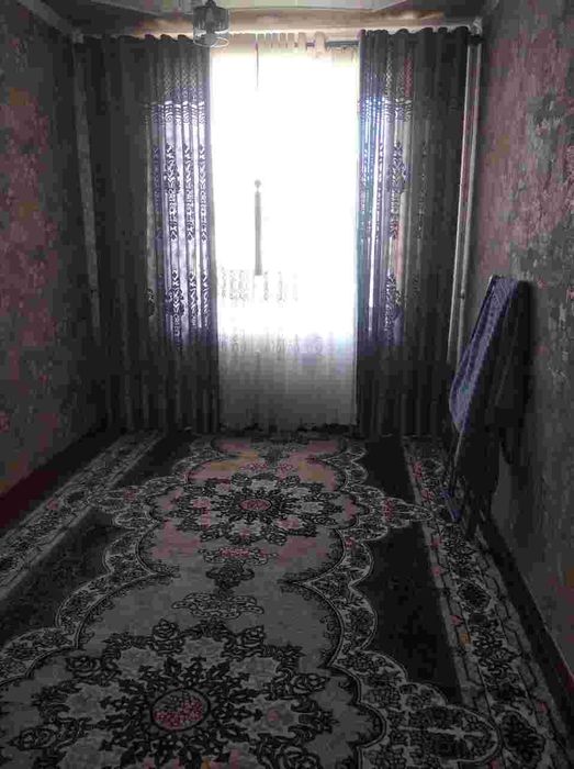 Kvartera sotiladi 3 xona 115kv  4 etaj  yevro remont qilingan