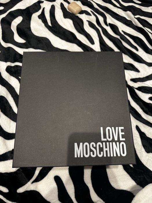 Ghete Love Moschino noi, nepurtate - mărimea 37