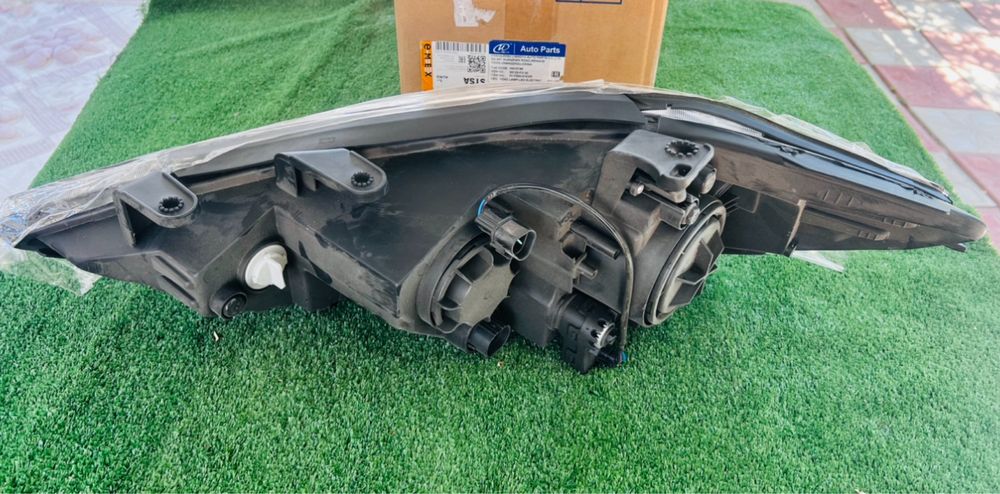 Фара Hyundai Elantra 6(2017)