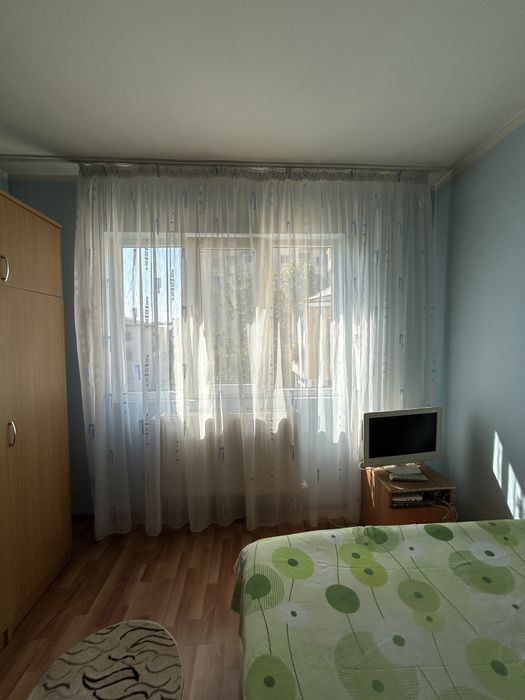 Vand apartament cu 2 camere Barlad