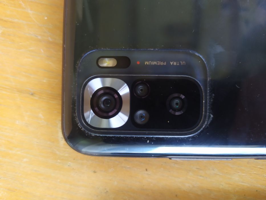 Телефон Redmi Note 10