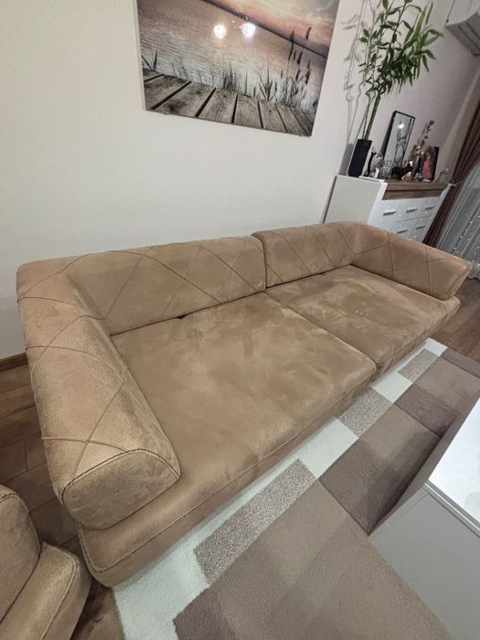 Разтегателен диван с фотьойл