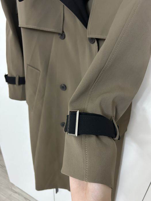 Продается новый осенний тренч.