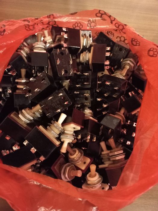 Советские радио лампы,тумблер.