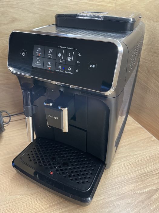 Espressor automat Phillips EP 2220 / 10, in garantie