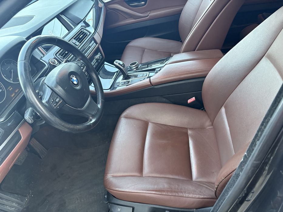 BMW Seria 5 2011 — imagine 5
