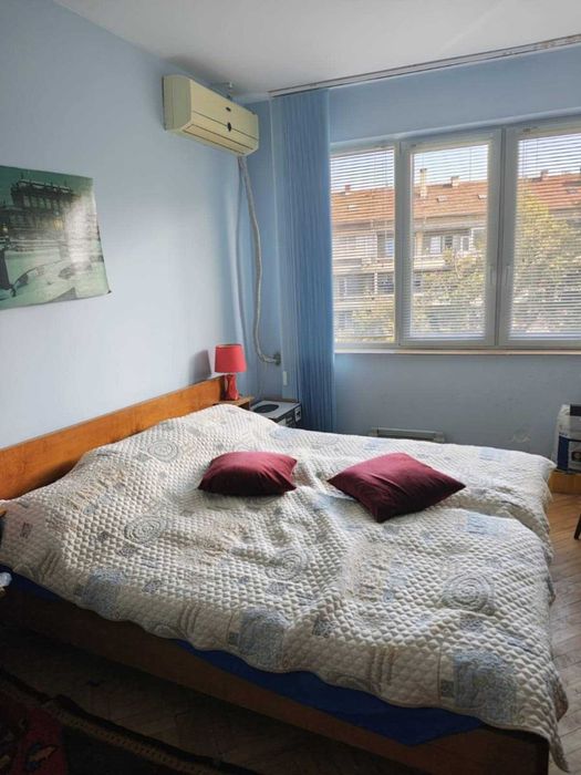 Продава се Тристаен апартамент в Русе, Център - 83 кв.м за 1422 €/кв.м - Снимка #5