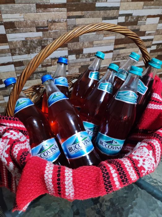 Sirop natural din muguri de brad fără conservanți .