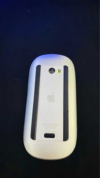Mouse Magic Apple