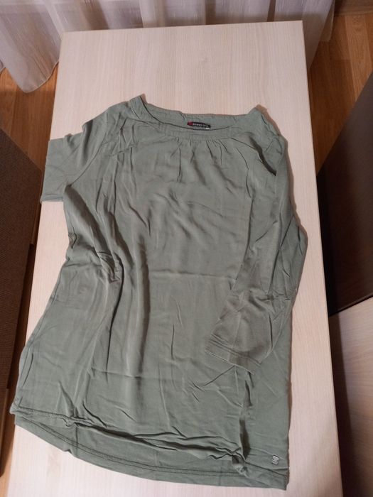 Lot Tricouri/ bluze/ camasi dama