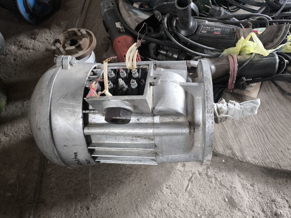 Электродвигатель с редуктором и прочие