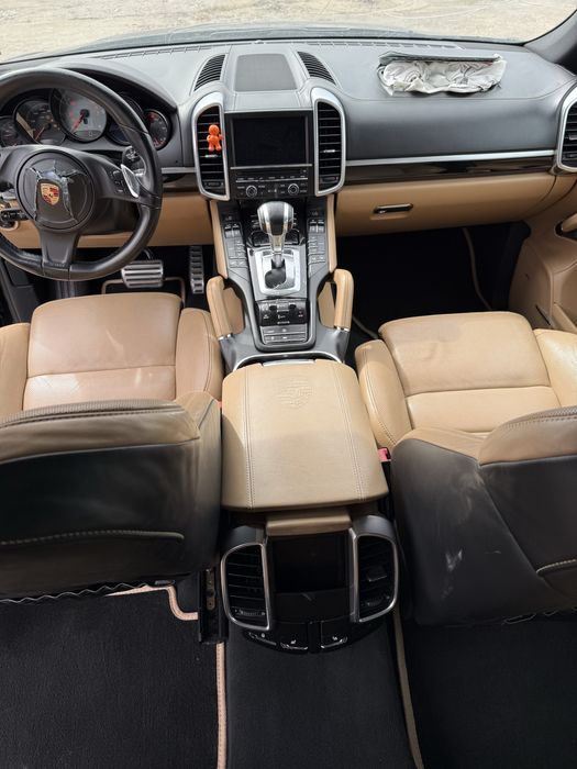 Porsche cayenne turbo s  GTS 2014 г 4.2 tdi CUDB НА ЧАСТИ.
