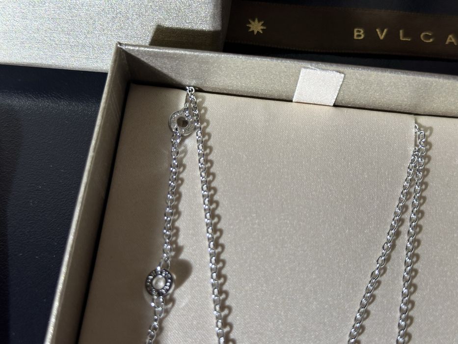 Чисто Ново Дамско Колие Bvlgari B.zero1 Save The Children с пълна опаковка