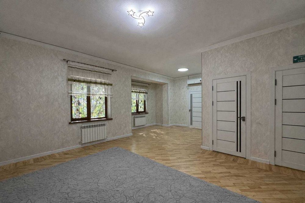 Продается Дом / Участок, 3,5 сот, Багсарай, гостиница Россия (87648)