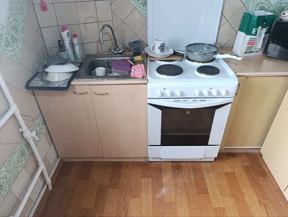 Продается кухонный гарнитур