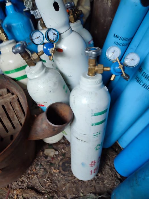 Кислородный баллон медицинский