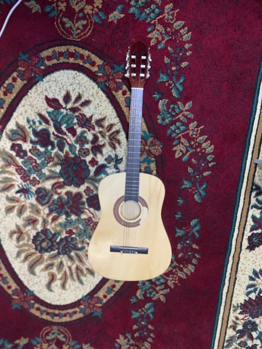 Клласическая гитара