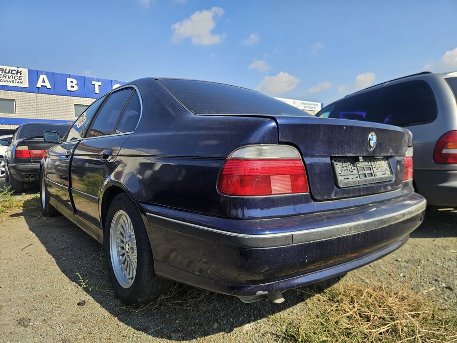 Продам  б м в е39