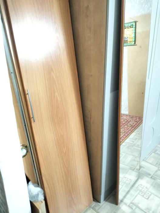 Продам шкаф купе двухстворчатый