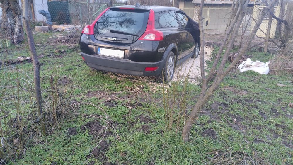 Volvo C30 2007г.  1.8 125к.с. бензин черно