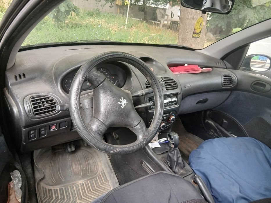 Peugeot 206 1.4 Бензин 2000г.