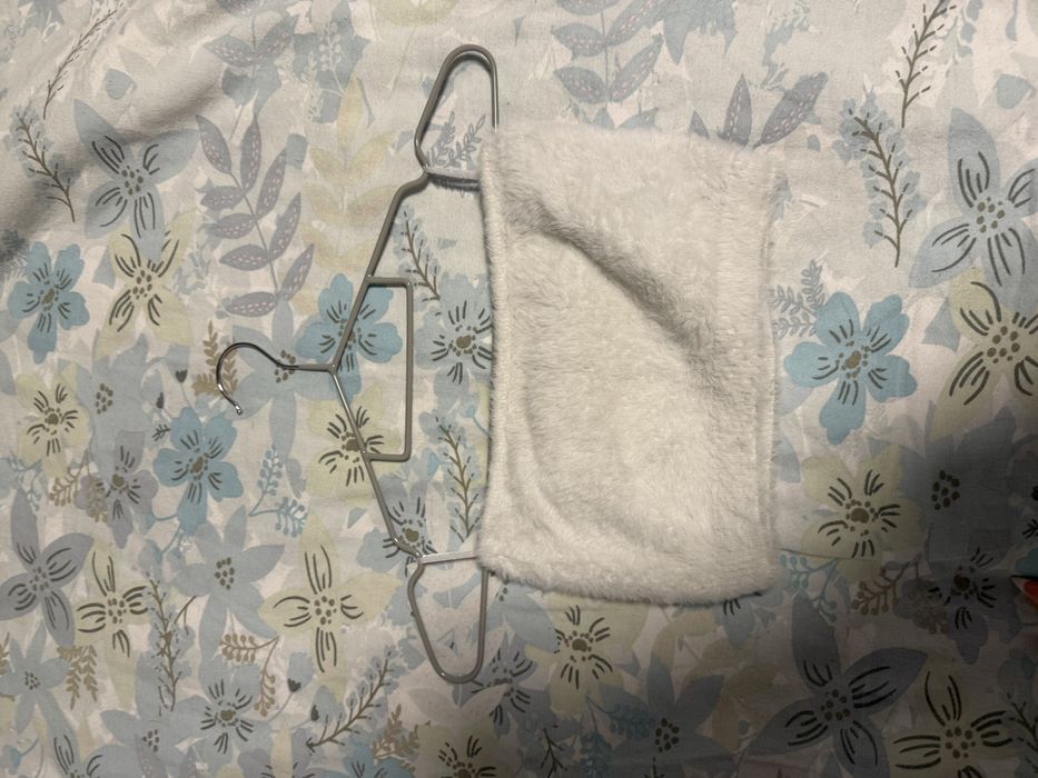 Пухкав комплект топ и връхно